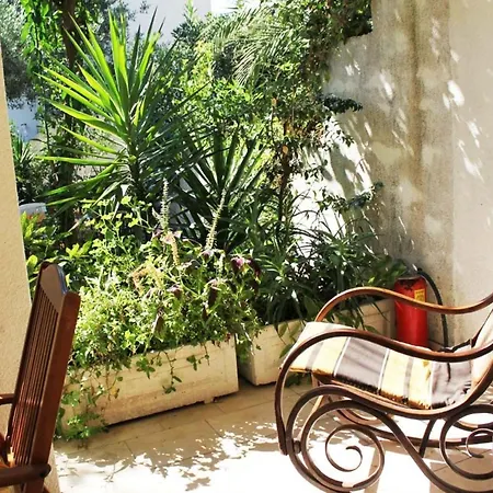 Antonio - One Bedroom With Terrace C *